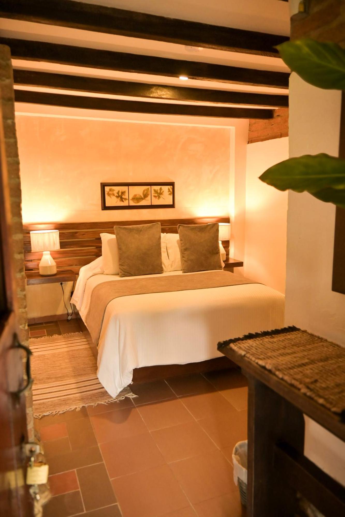 Hotel Visperas 2*